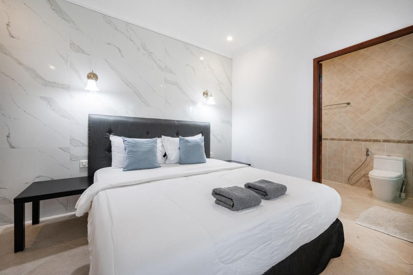 Majestic Residence Pool Villas 3 Bedrooms Private Beach Pattaya Extérieur photo