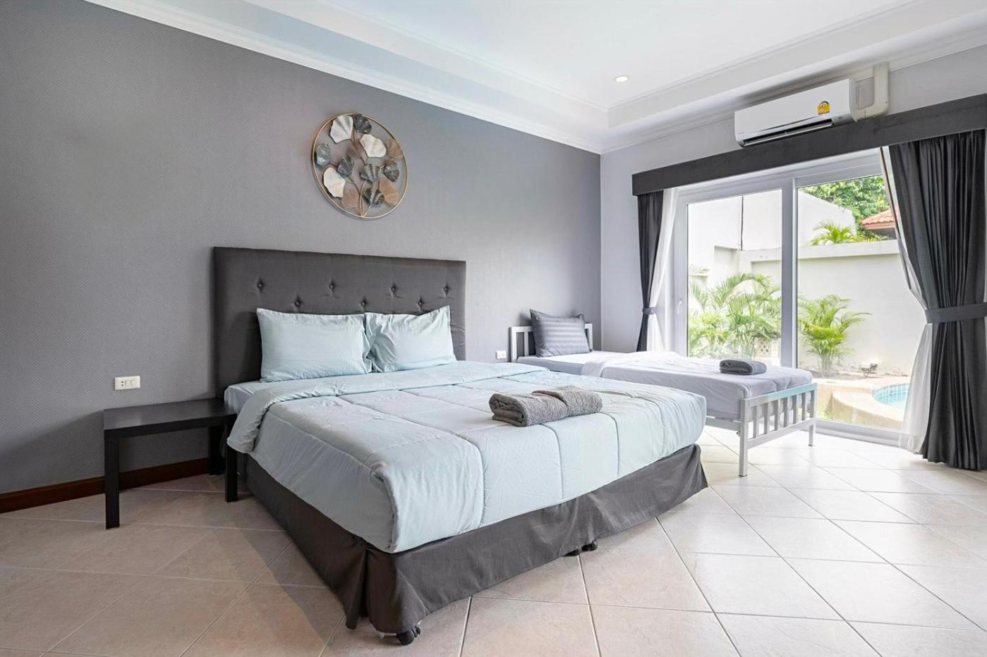 Majestic Residence Pool Villas 3 Bedrooms Private Beach Pattaya Extérieur photo