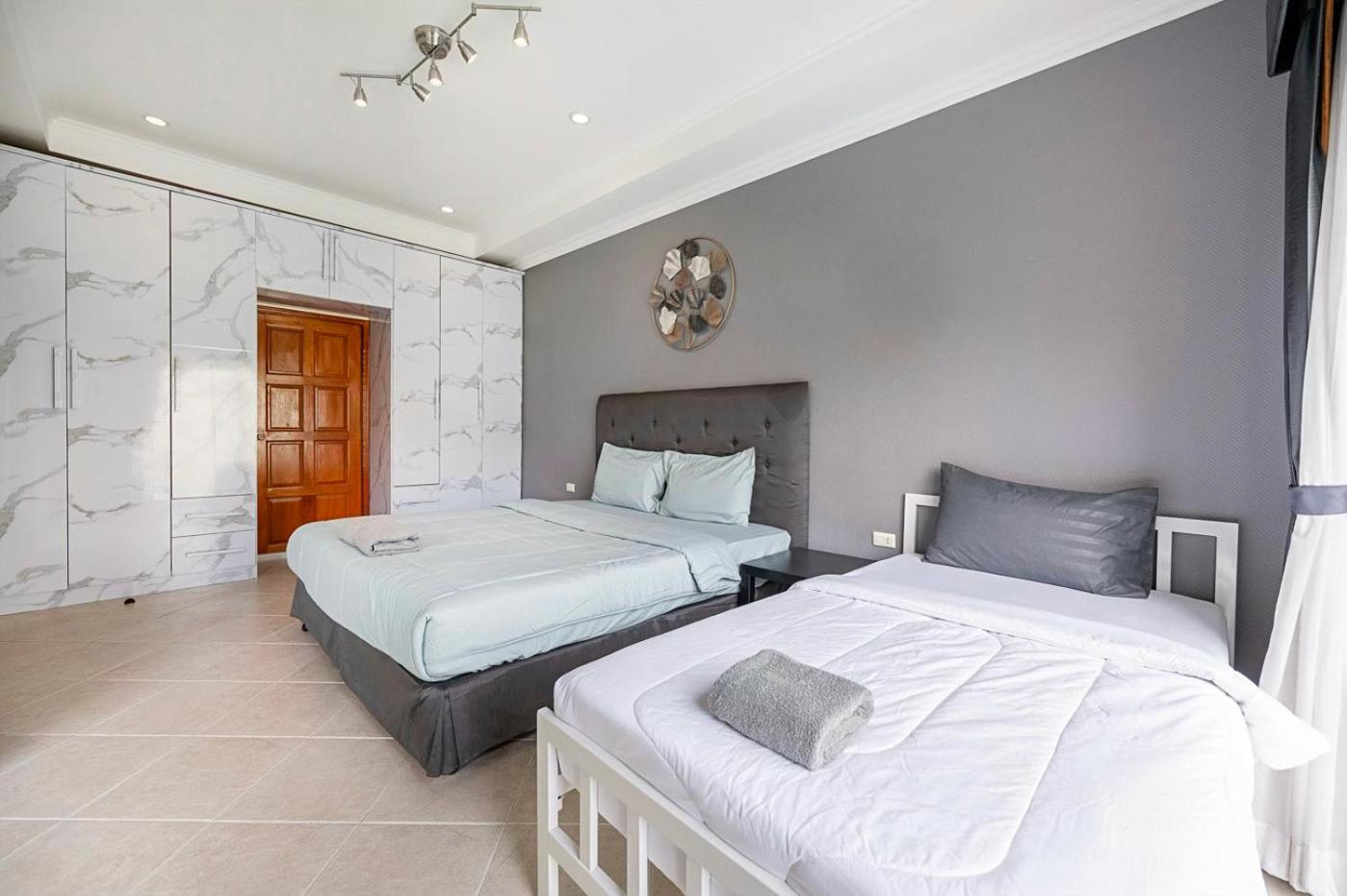 Majestic Residence Pool Villas 3 Bedrooms Private Beach Pattaya Extérieur photo