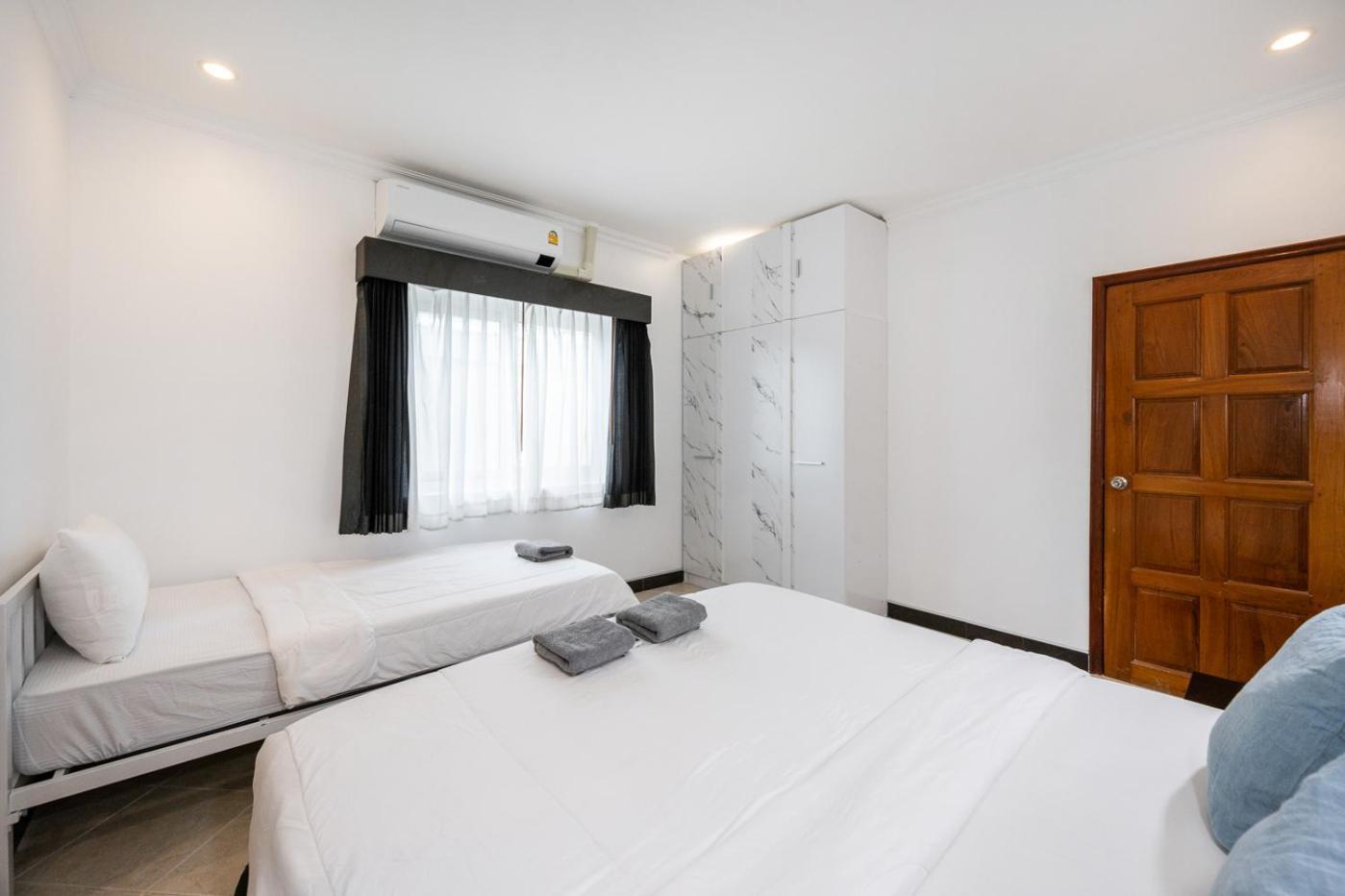 Majestic Residence Pool Villas 3 Bedrooms Private Beach Pattaya Extérieur photo